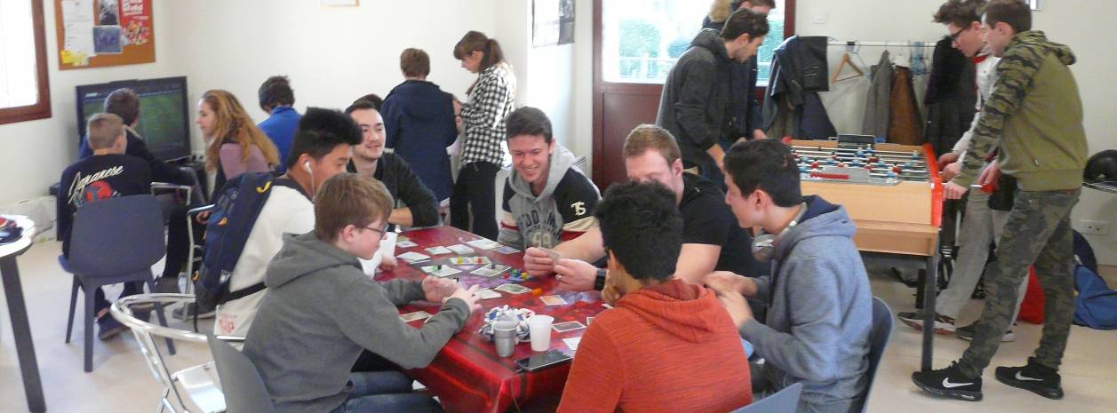 Espace Jeunes de Saint-Nom-la-Bretêche